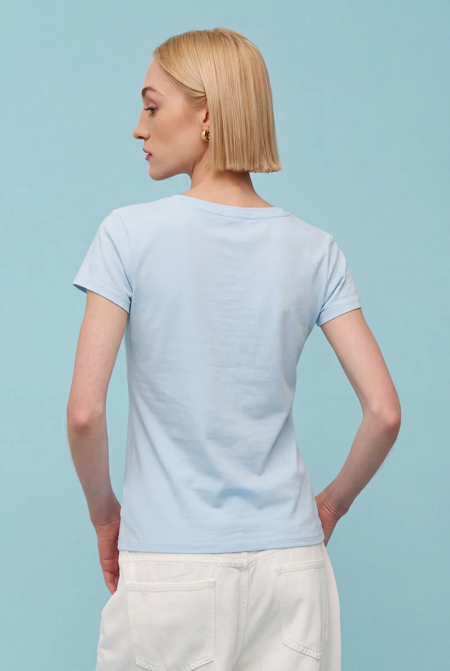 Astrid - Essential Tee