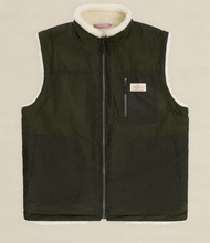 Load image into Gallery viewer, Amundsen - Harvester Reverso Waxed Vest