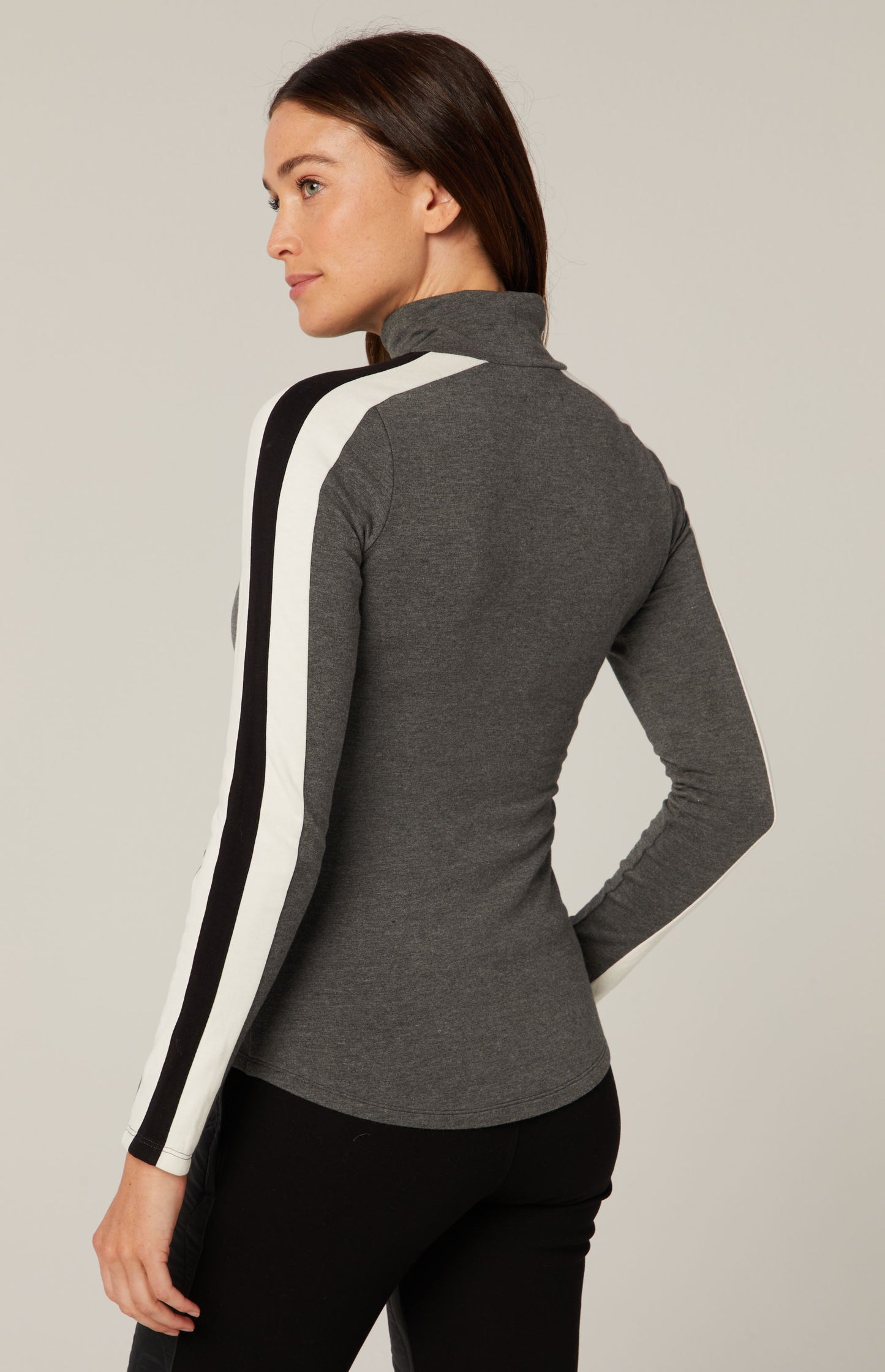 Model wearing Alp N Rock - Apres All Day Mockneck Shirt in Heather Grey - back.