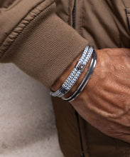 Load image into Gallery viewer, Pig & Hen - Navarch 6mm Bracelet in Navy/Silver.