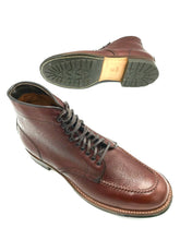 Load image into Gallery viewer, LaRossa Shoe and Alden D0907HC speical make up boot in brown scotch grain.