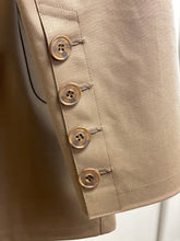 Load image into Gallery viewer, Mackintosh women's tan raincoat's sleeve.