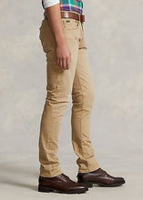 Load image into Gallery viewer, Model wearing POLO Ralph Lauren - Sullivan Slim Jean - Stretch in Khaki Hill.