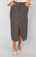 Load image into Gallery viewer, Sadie &amp; Sage - Outta Here Houndstooth Midi Skirt
