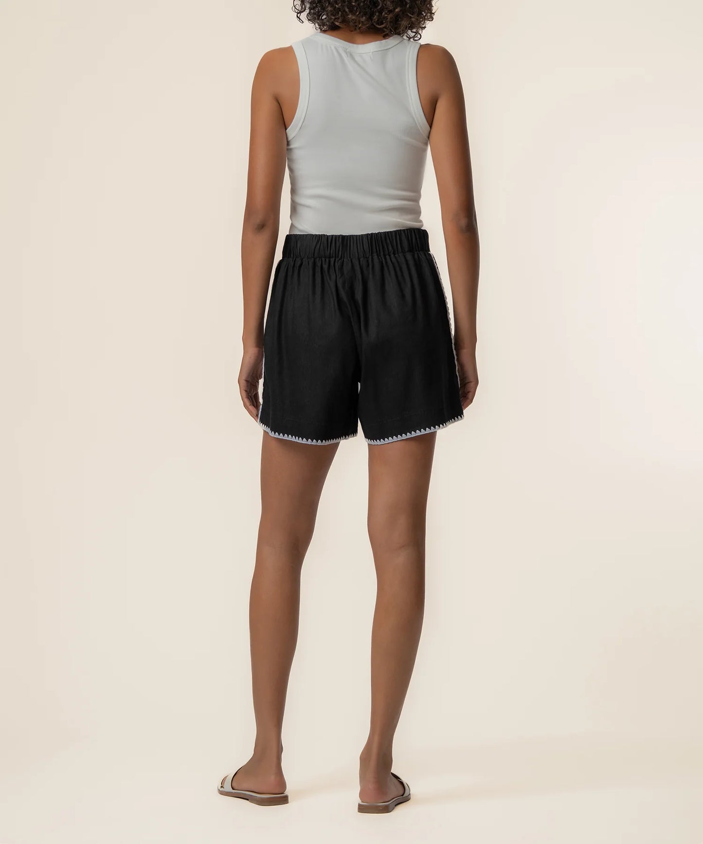 Kut From The Kloth - Nicolette Linen Bermuda Short