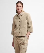 Load image into Gallery viewer, Model wearing Barbour Fleur Shirt in White Pepper.
