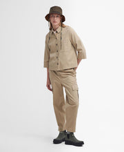 Load image into Gallery viewer, Model wearing Barbour Fleur Shirt in White Pepper.
