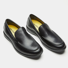 Load image into Gallery viewer, Amberjack - The Loafer - Obsidian
