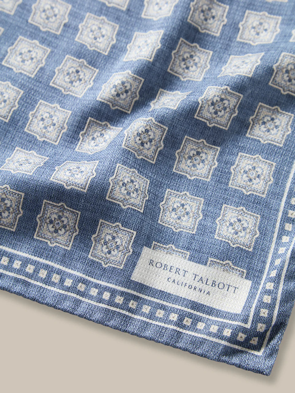 Robert Talbott - Colton Reversible Medallion/Neat Pocket Square