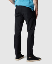 Load image into Gallery viewer, Rodd &amp; Gunn - Motion 2 Straight Jean - Navy
