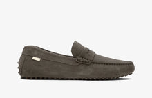 Load image into Gallery viewer, Oliver Cabell Men&#39;s Driving Loafers in Slate.
