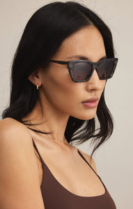 Model wearing ZSupply Lookout Sunglasses in Brown Tortoise Gradient Polarized.