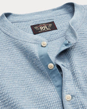 Load image into Gallery viewer, RRL - Garment-Dyed Waffle Knit Henley Shirt in Blue Heather.
