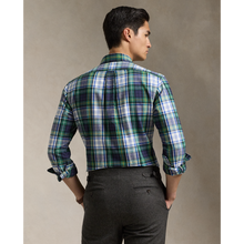 Load image into Gallery viewer, Model wearing POLO Ralph Lauren - L/S Brushed Oxford Sport Shirt in White/Green - back.
