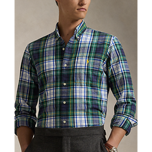 Load image into Gallery viewer, Model wearing POLO Ralph Lauren - L/S Brushed Oxford Sport Shirt in White/Green.
