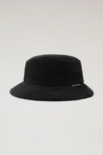 Load image into Gallery viewer, Woolrich Curly Fleece Hat in Black.
