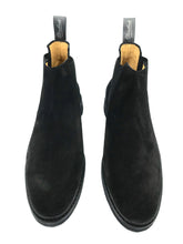 Load image into Gallery viewer, Paraboot Chamfort boot in Velours Noir.
