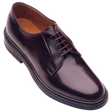 Load image into Gallery viewer, Alden 990 Shell Cordovan plain toe shoe in color 8.
