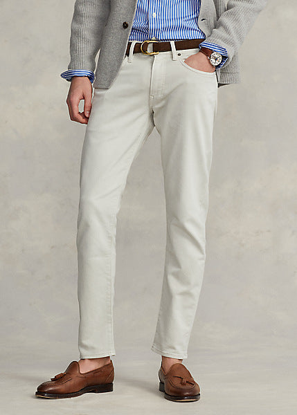 Model wearing POLO Ralph Lauren - Sullivan Slim Knitlike Chino Pant in Dove Grey.