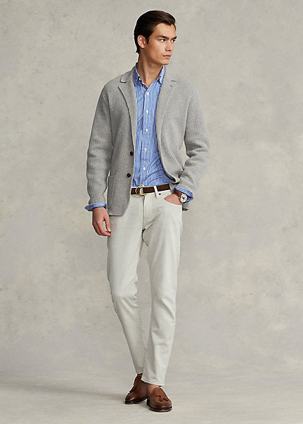 Model wearing POLO Ralph Lauren - Sullivan Slim Knitlike Chino Pant in Dove Grey.